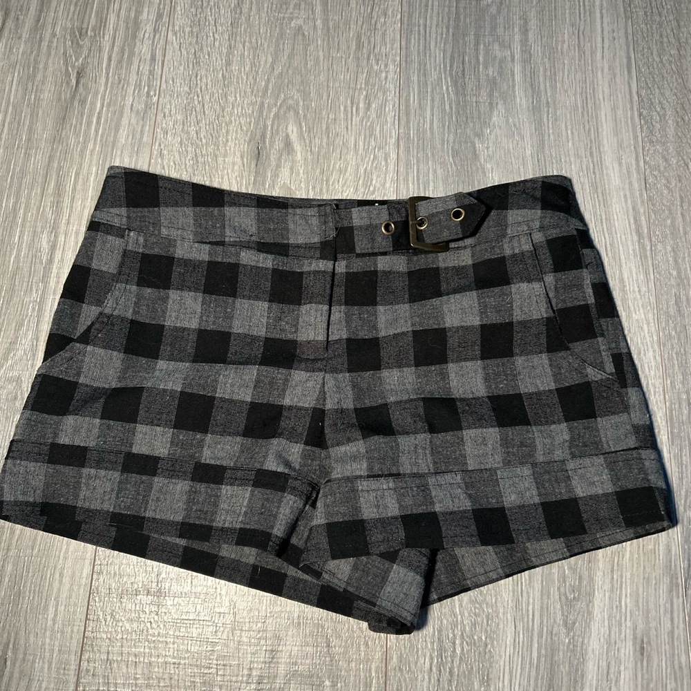 Wet Seal High Waist Plaid Shorts - Black and Gray